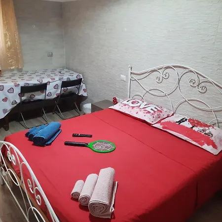 Indipendenza Rooms B&B 바리